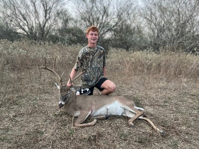 Wyatt Wiederhold's buck