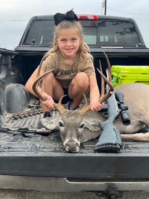 Amelia Hahn's buck