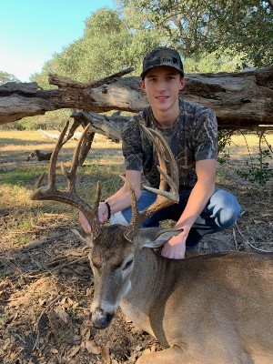Mason Lamothe's buck