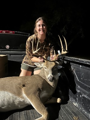 Courtney Siegel's buck