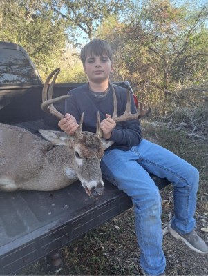 Garrett Fric's buck